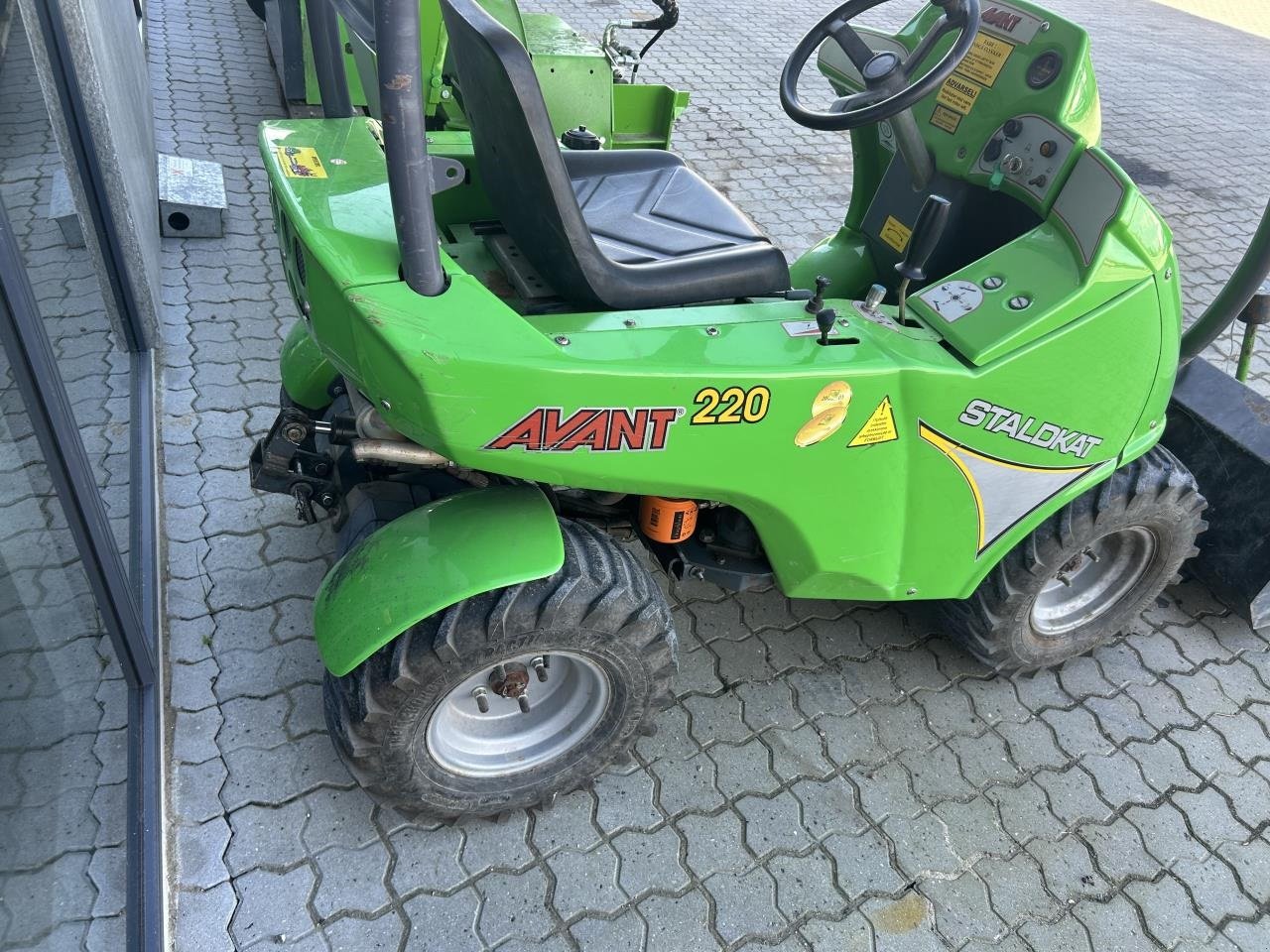 Kompaktlader типа Sonstige AVANT 220 BENZIN, Gebrauchtmaschine в Randers SV (Фотография 1)