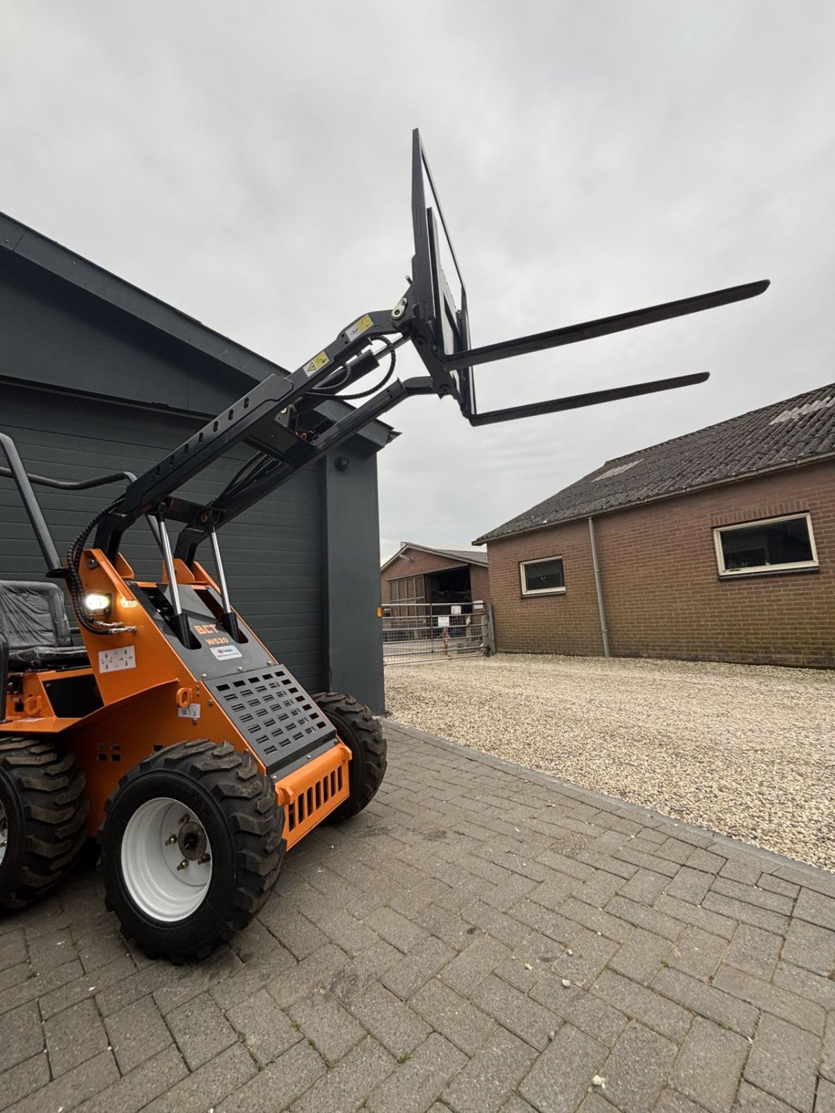 Kompaktlader za tip Sonstige BCT 520, Gebrauchtmaschine u ZEGVELD (Slika 8)