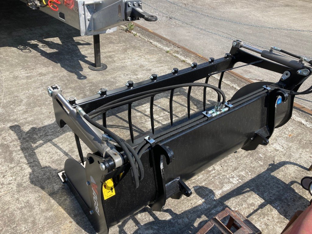 Kompaktlader of the type Sonstige BGMLF170, Ausstellungsmaschine in Landquart (Picture 2)