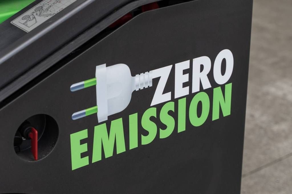 Kompaktlader des Typs Sonstige Cast 800 ECO, Neumaschine in Moerbeke (Bild 11)