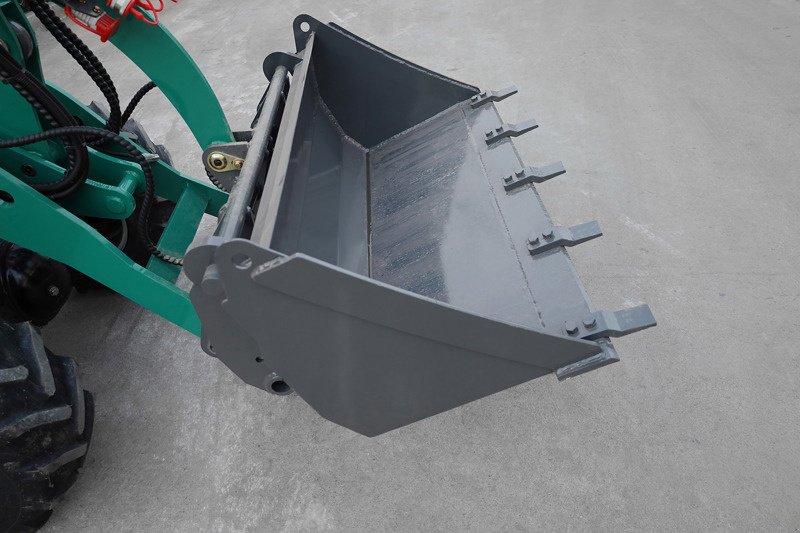 Kompaktlader of the type Sonstige Chargeuese électrique 1000, Neumaschine in Schönenwerd (Picture 8)