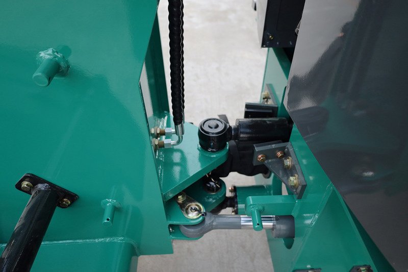 Kompaktlader of the type Sonstige Chargeuese électrique 1000, Neumaschine in Schönenwerd (Picture 5)