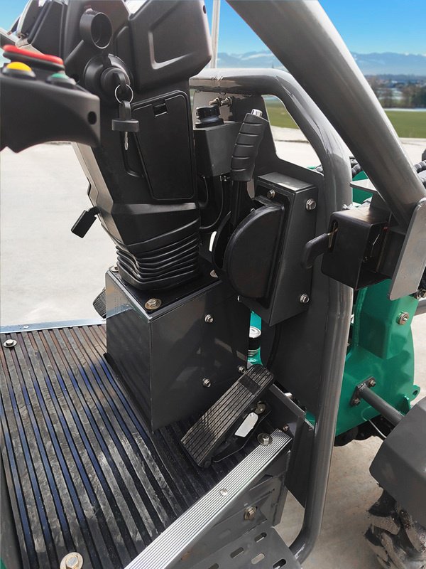 Kompaktlader des Typs Sonstige Chargeuese électrique 600, Neumaschine in Schönenwerd (Bild 10)