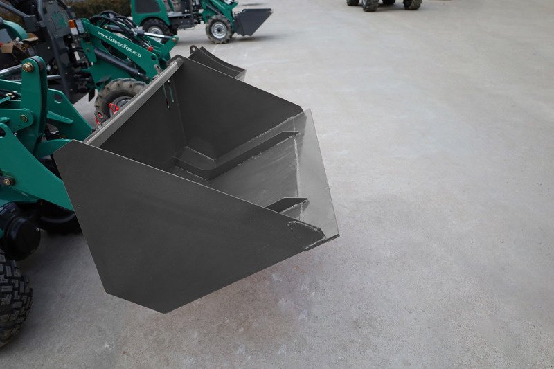 Kompaktlader des Typs Sonstige Chargeuese électrique 600, Neumaschine in Schönenwerd (Bild 12)