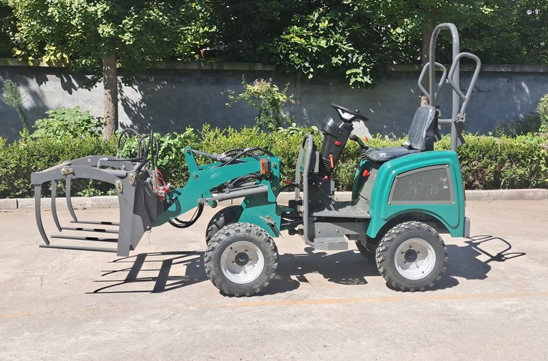 Kompaktlader des Typs Sonstige Chargeuese électrique 600, Neumaschine in Schönenwerd (Bild 17)