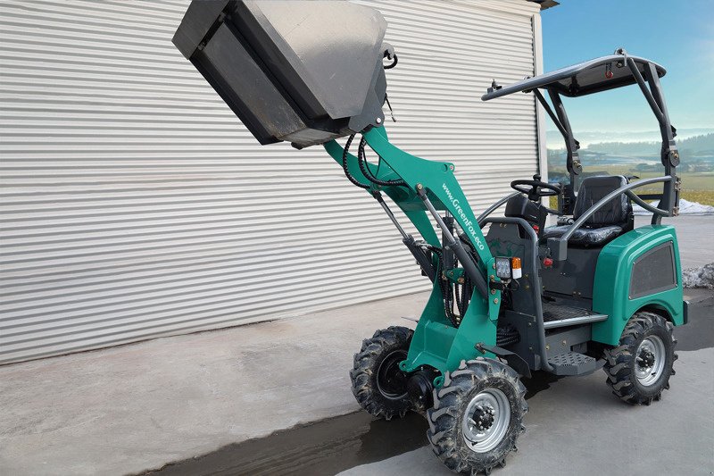 Kompaktlader des Typs Sonstige Chargeuese électrique 600, Neumaschine in Schönenwerd (Bild 2)