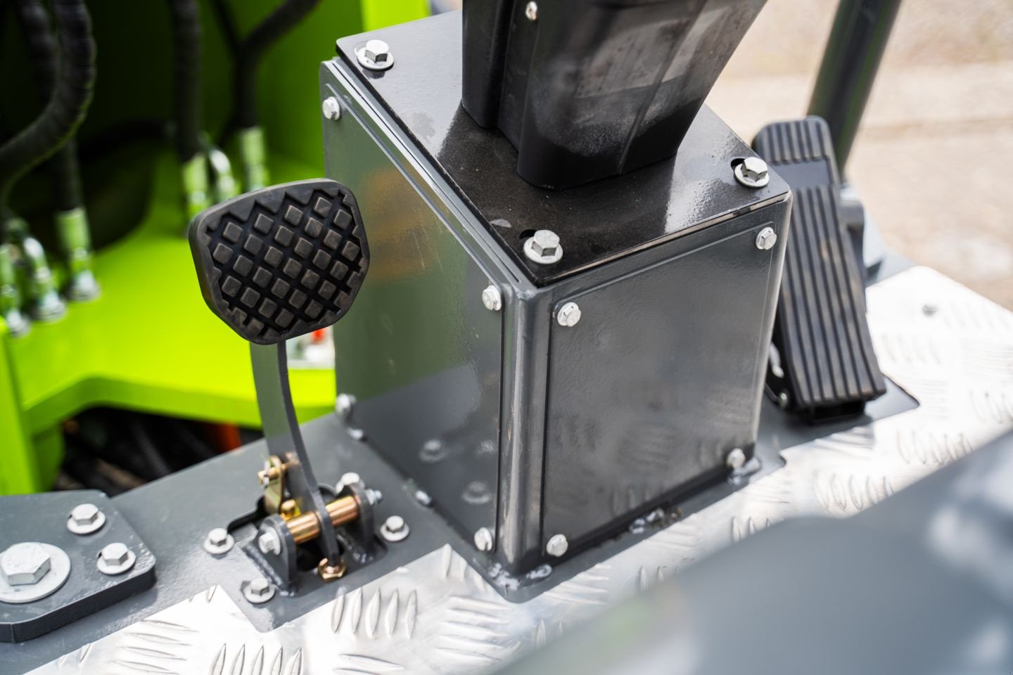 Kompaktlader of the type Sonstige E-Kraft E1000 g1200 1160 km130 g2700, Neumaschine in Haaksbergen (Picture 8)