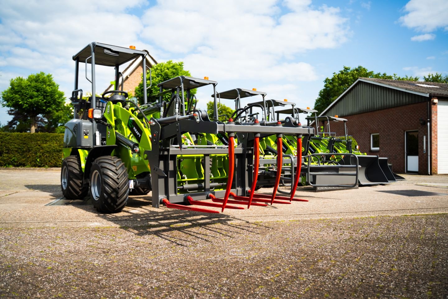 Kompaktlader of the type Sonstige E-Kraft E1000 g1200 1160 km130 g2700, Neumaschine in Haaksbergen (Picture 4)