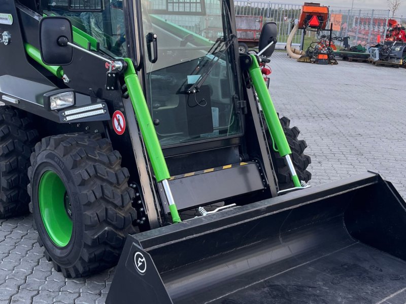 Kompaktlader van het type Sonstige ELISE900, Gebrauchtmaschine in Kastrup