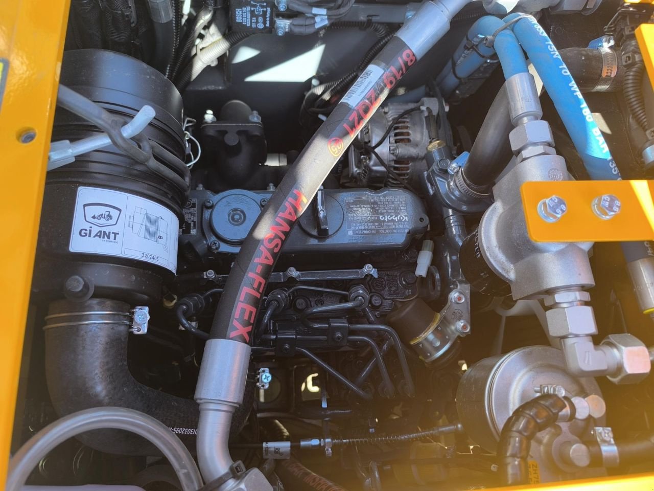 Kompaktlader of the type Sonstige Giant 1200, Neumaschine in Hardegarijp (Picture 11)