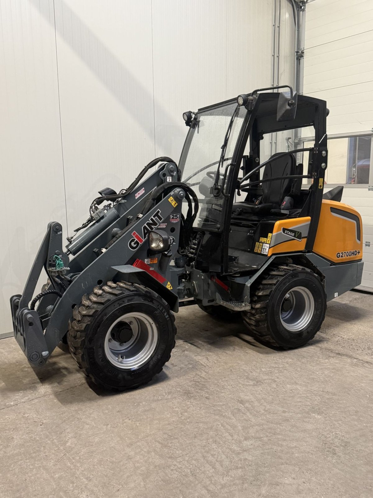 Kompaktlader Türe ait Sonstige Giant 2700, Gebrauchtmaschine içinde Wadenoijen (resim 2)