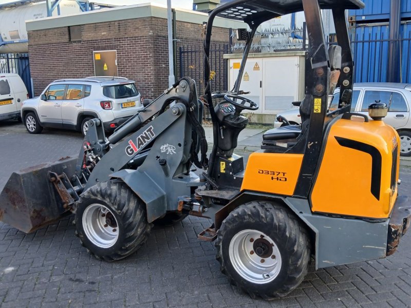 Kompaktlader tipa Sonstige Giant D337T, Gebrauchtmaschine u Alblasserdam