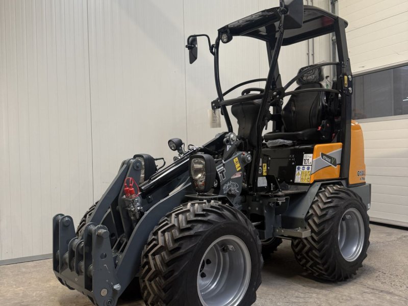 Kompaktlader of the type Sonstige Giant G1500, Gebrauchtmaschine in Wadenoijen