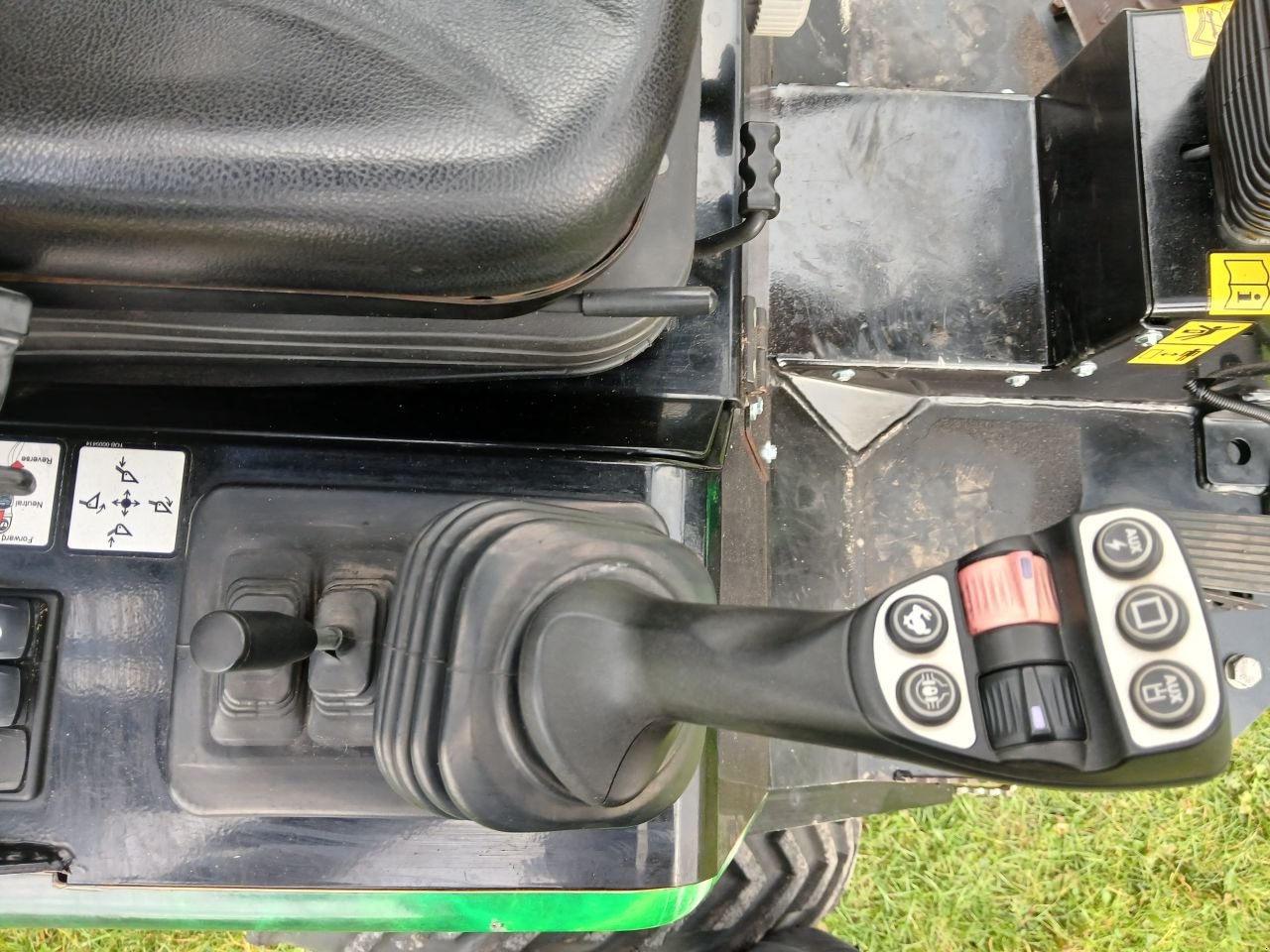 Kompaktlader типа Sonstige Giant G2200 E X-TRA elektrisch, Gebrauchtmaschine в Moerkapelle (Фотография 9)