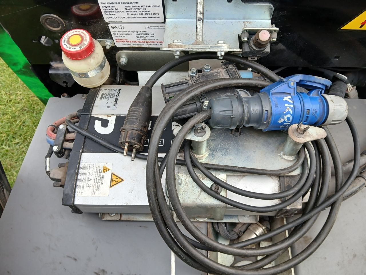 Kompaktlader типа Sonstige Giant G2200 E X-TRA elektrisch, Gebrauchtmaschine в Moerkapelle (Фотография 11)