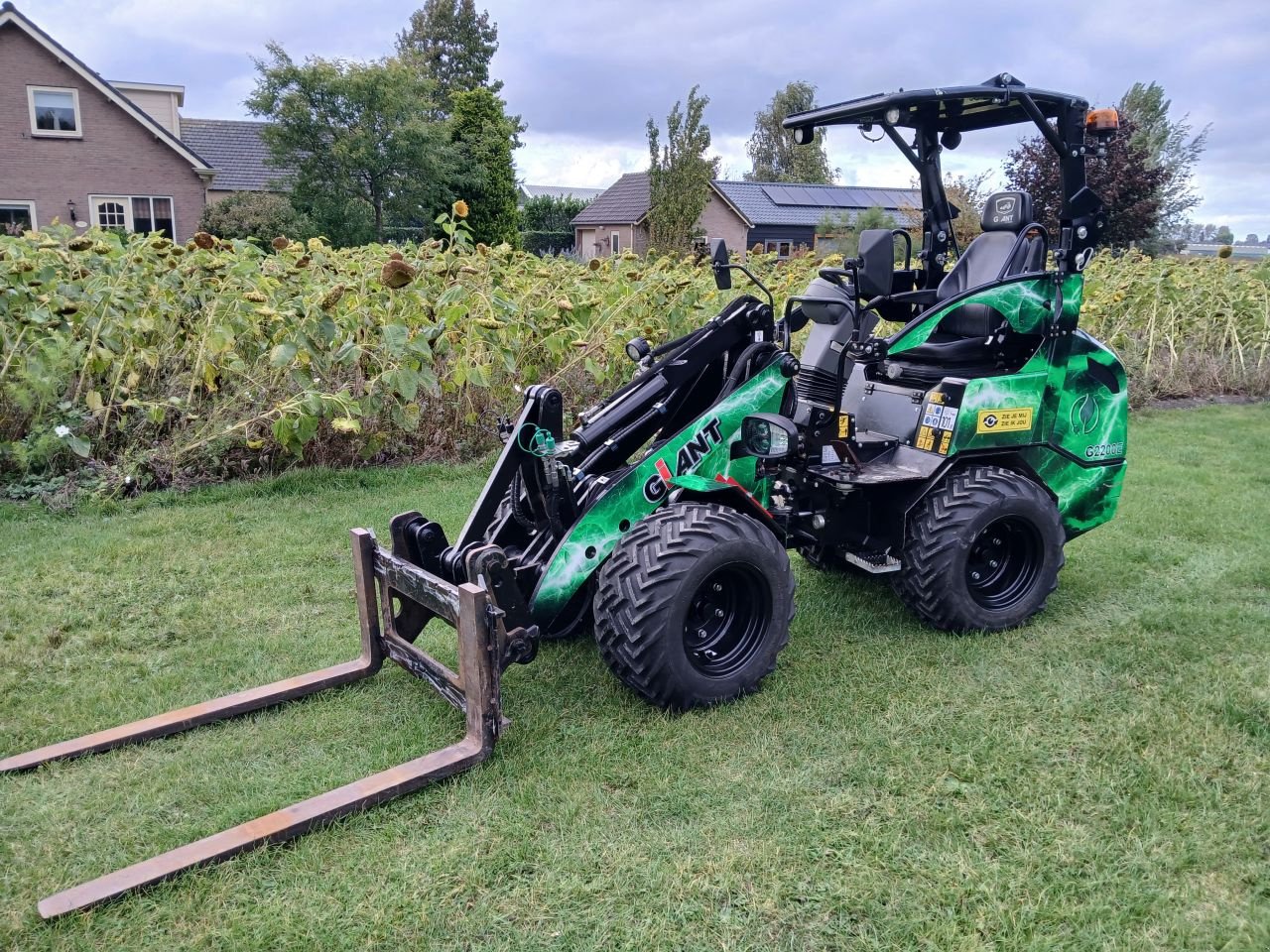 Kompaktlader типа Sonstige Giant G2200 E X-TRA elektrisch, Gebrauchtmaschine в Moerkapelle (Фотография 1)
