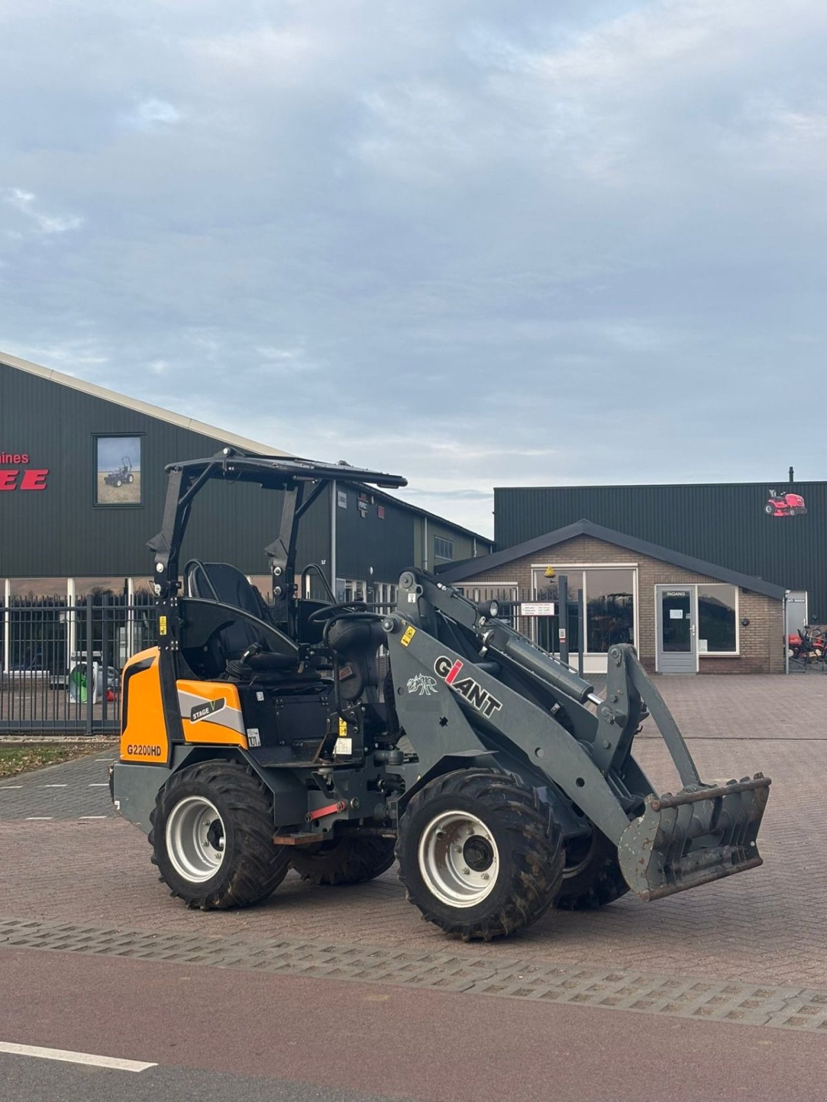 Kompaktlader des Typs Sonstige Giant G2200 HD, Gebrauchtmaschine in Wadenoijen (Bild 1)
