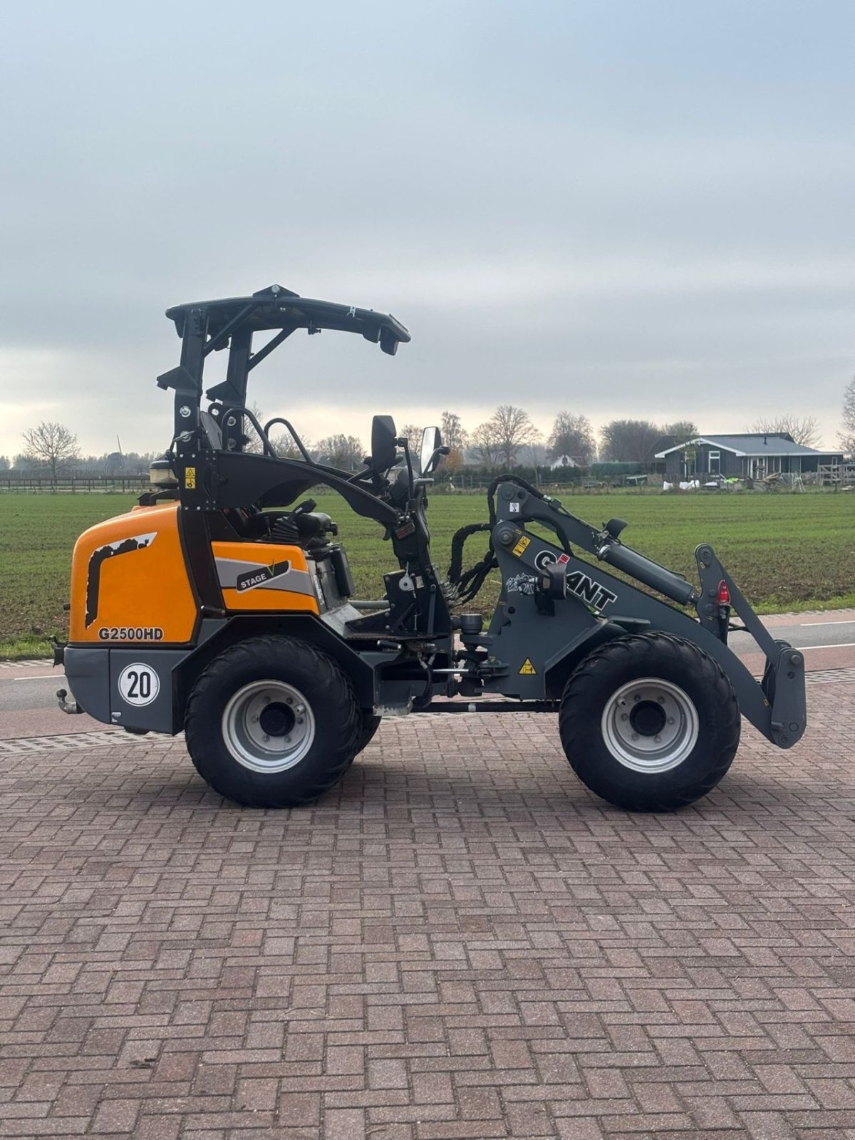 Kompaktlader типа Sonstige Giant G2500 extra, Gebrauchtmaschine в Wadenoijen (Фотография 2)