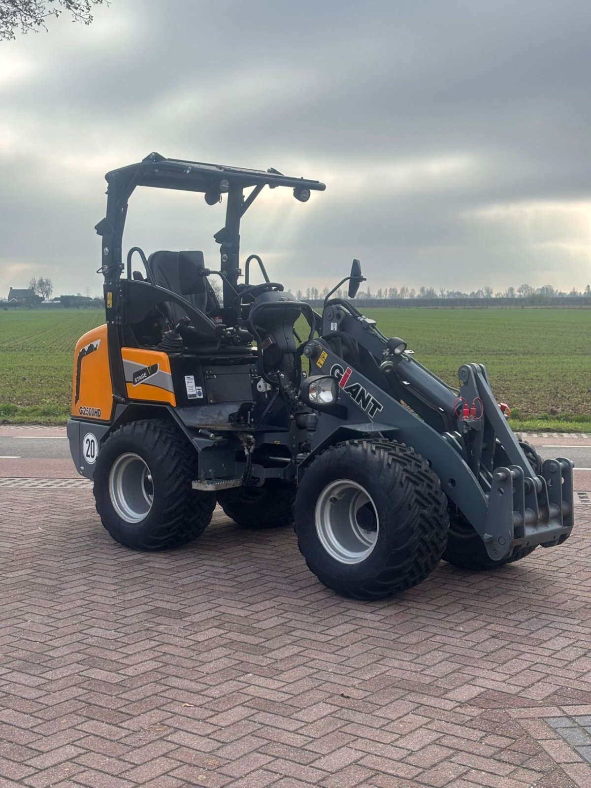 Kompaktlader типа Sonstige Giant G2500 extra, Gebrauchtmaschine в Wadenoijen (Фотография 1)