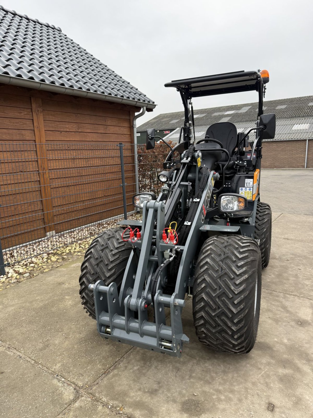 Kompaktlader typu Sonstige Giant G2500 extra, Gebrauchtmaschine v Wadenoijen (Obrázek 3)