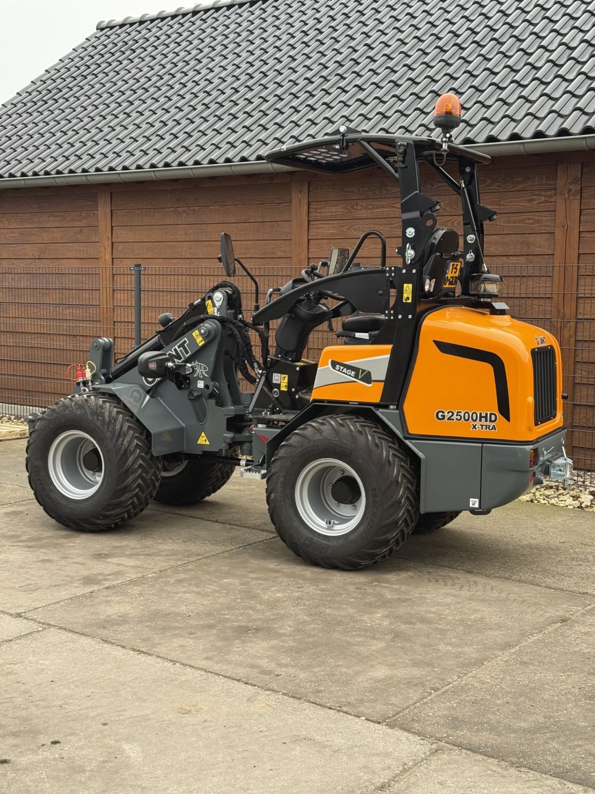 Kompaktlader typu Sonstige Giant G2500 extra, Gebrauchtmaschine v Wadenoijen (Obrázek 2)