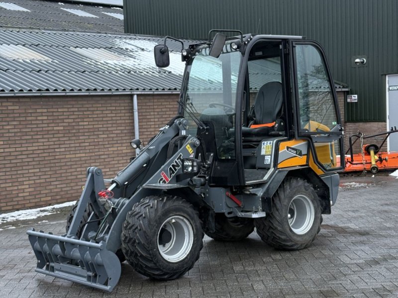 Kompaktlader του τύπου Sonstige Giant G2500, Gebrauchtmaschine σε Wadenoijen