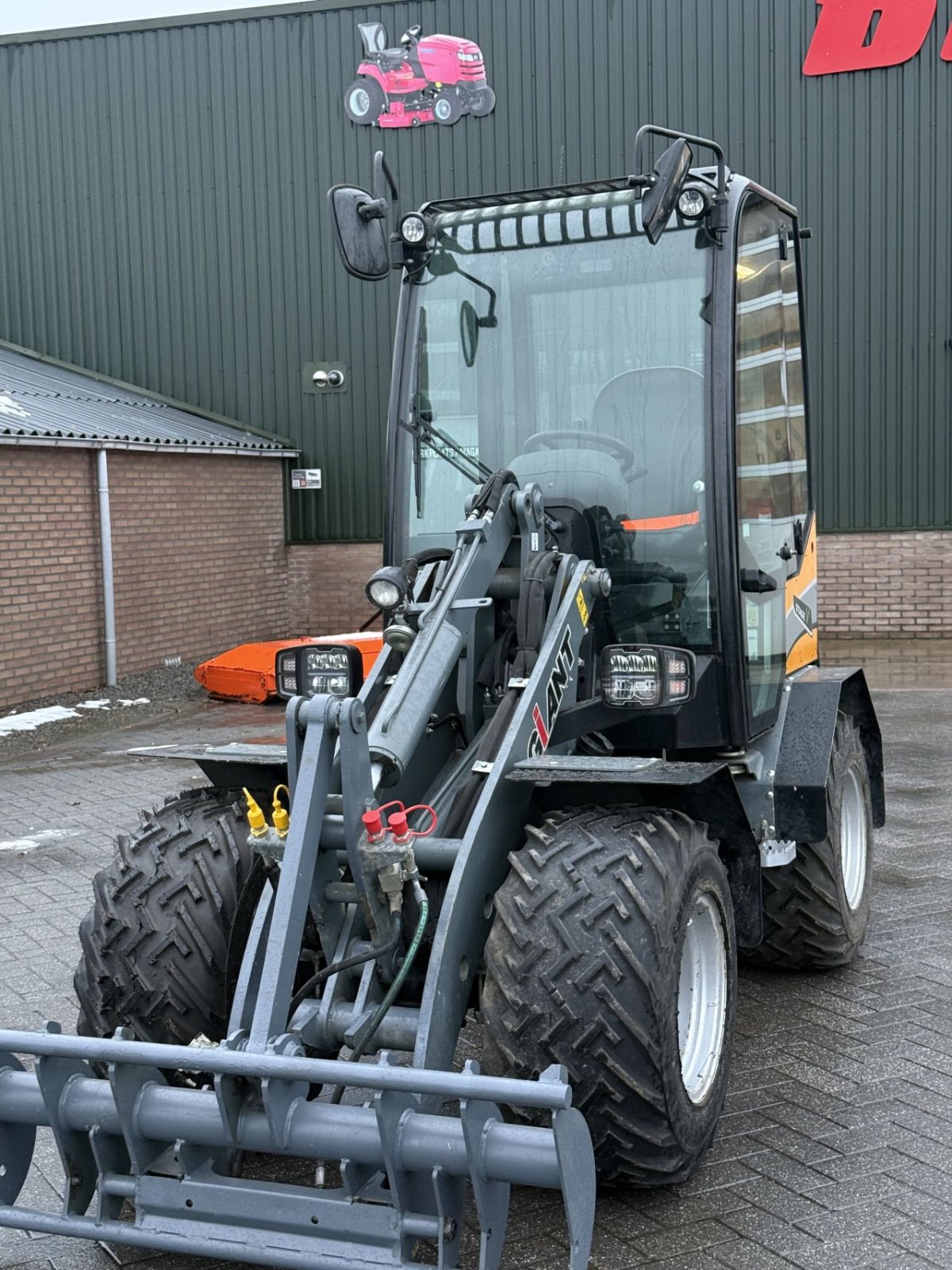 Kompaktlader van het type Sonstige Giant G2500, Gebrauchtmaschine in Wadenoijen (Foto 3)