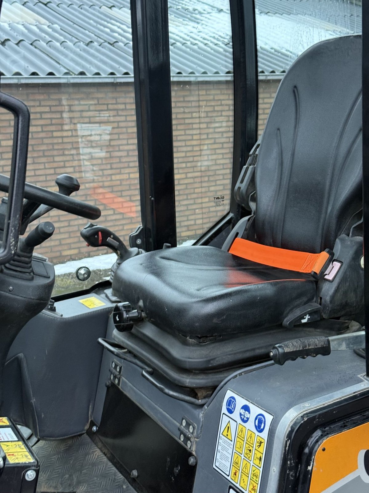 Kompaktlader van het type Sonstige Giant G2500, Gebrauchtmaschine in Wadenoijen (Foto 4)