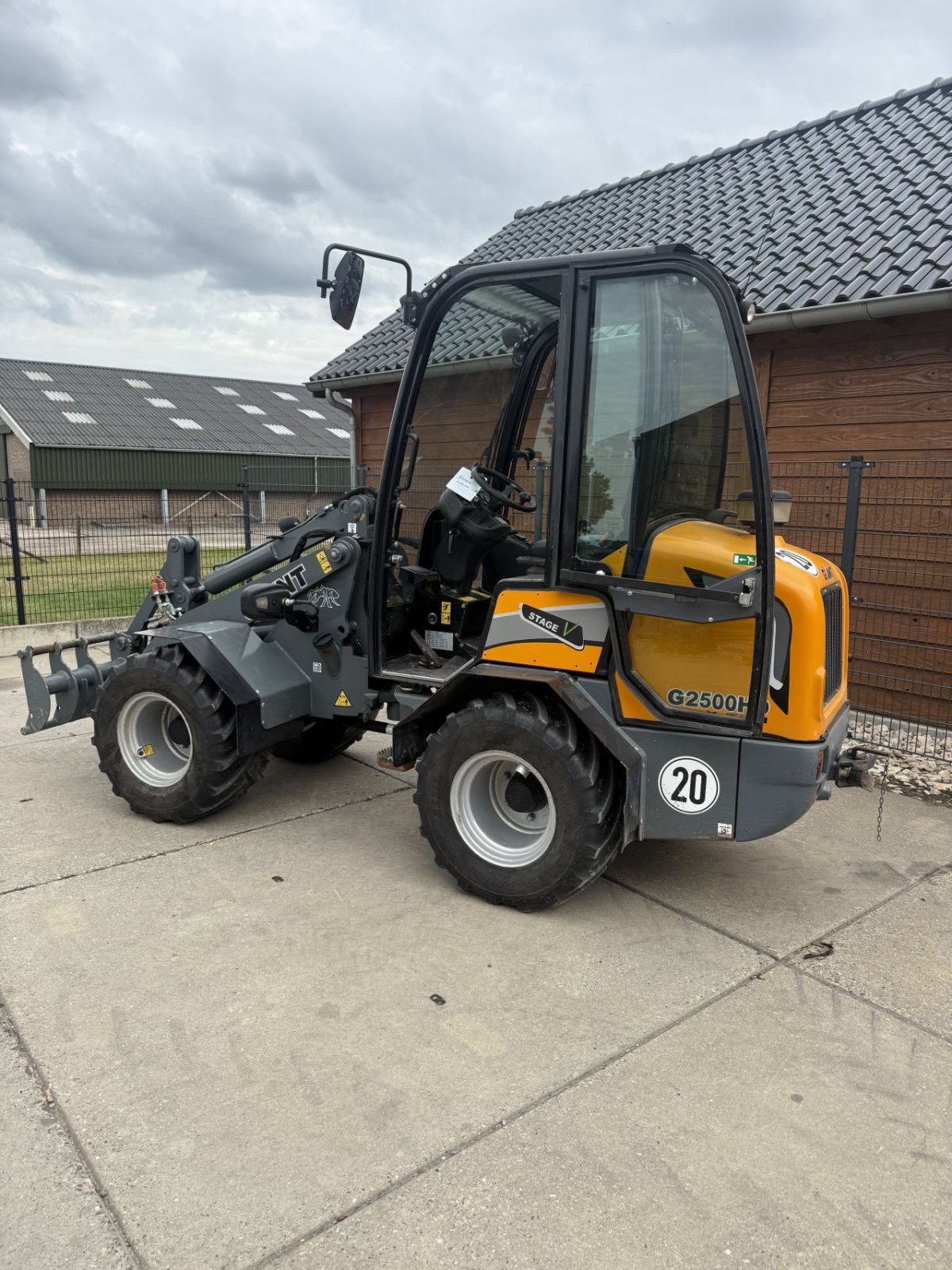 Kompaktlader des Typs Sonstige Giant G2500extra, Gebrauchtmaschine in Wadenoijen (Bild 2)