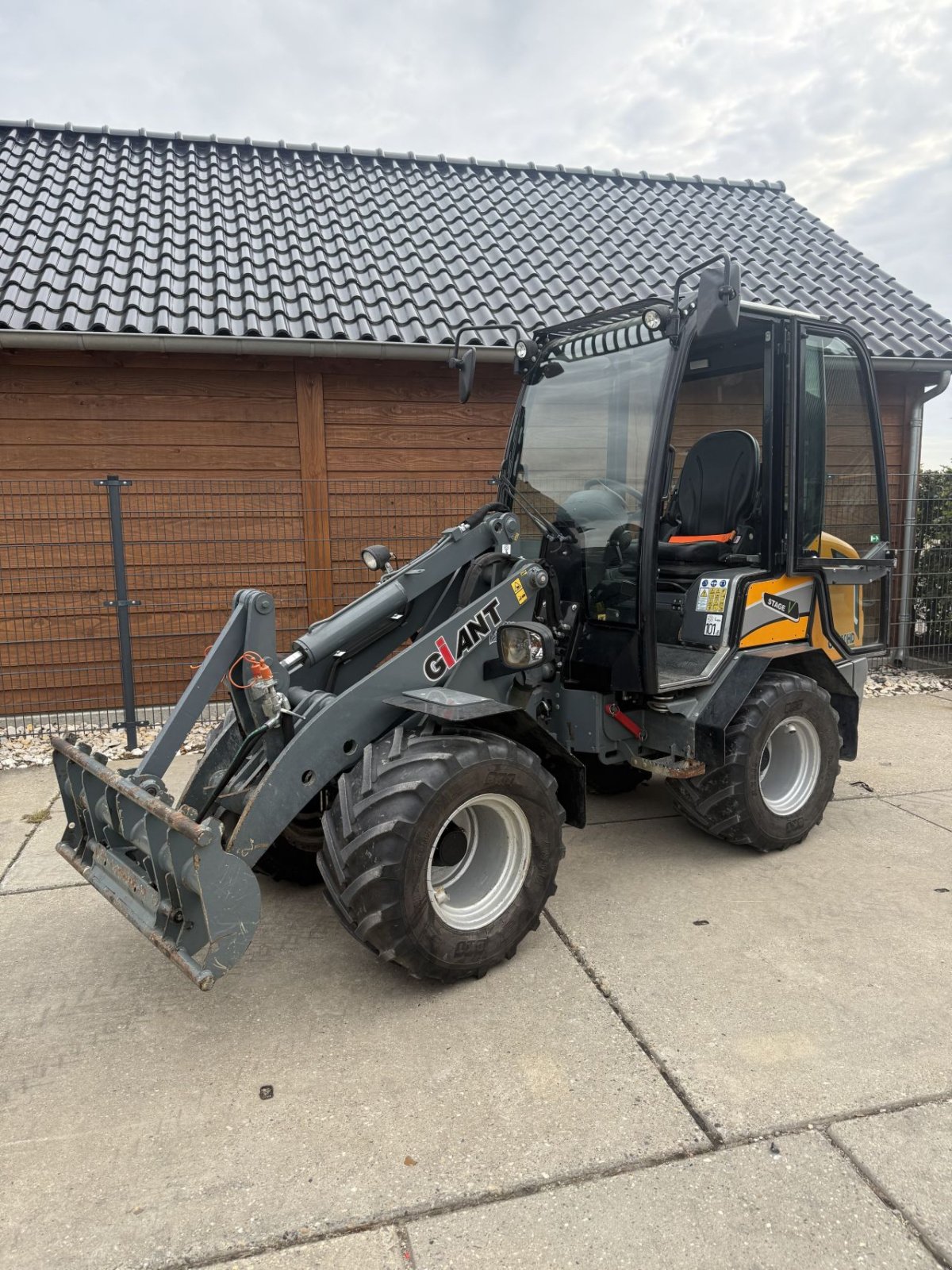 Kompaktlader des Typs Sonstige Giant G2500extra, Gebrauchtmaschine in Wadenoijen (Bild 1)