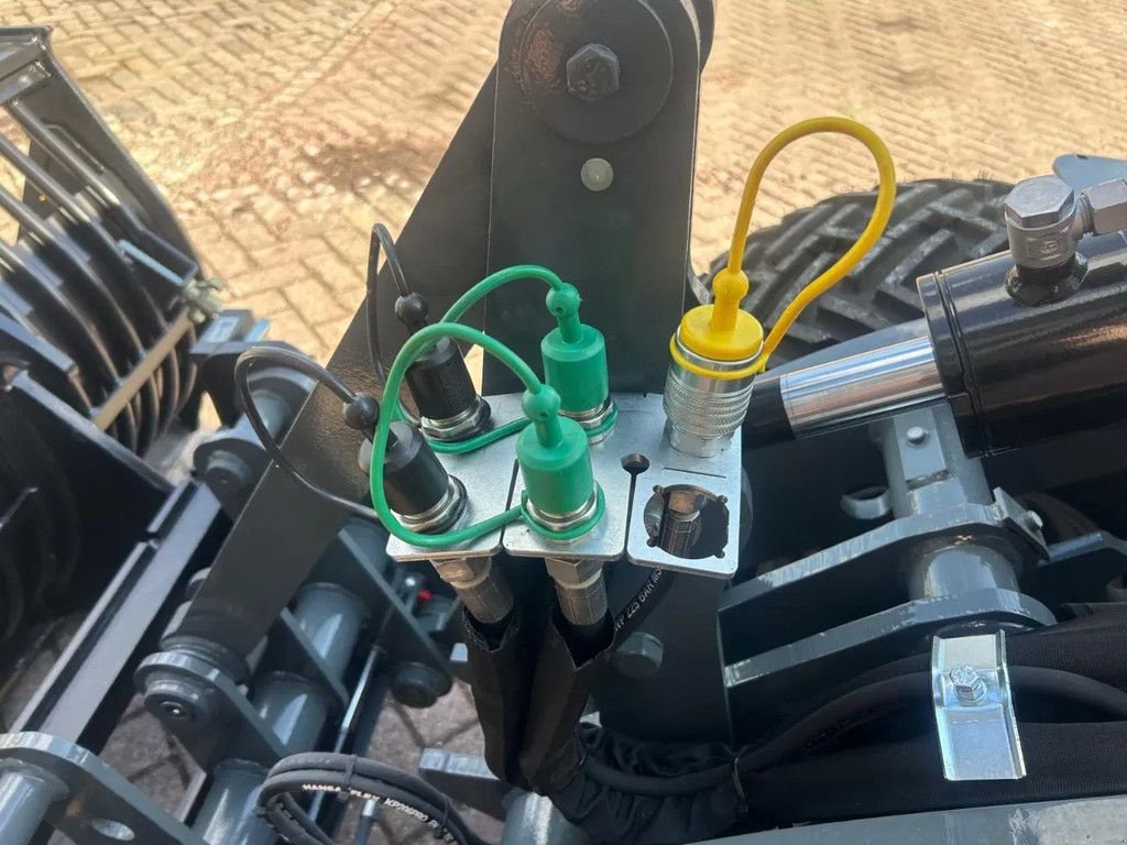 Kompaktlader of the type Sonstige Giant G2700, Neumaschine in Barneveld (Picture 11)