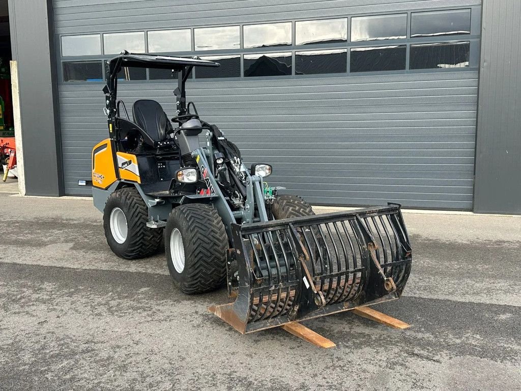 Kompaktlader des Typs Sonstige Giant G2700HD+, Gebrauchtmaschine in BENNEKOM (Bild 2)