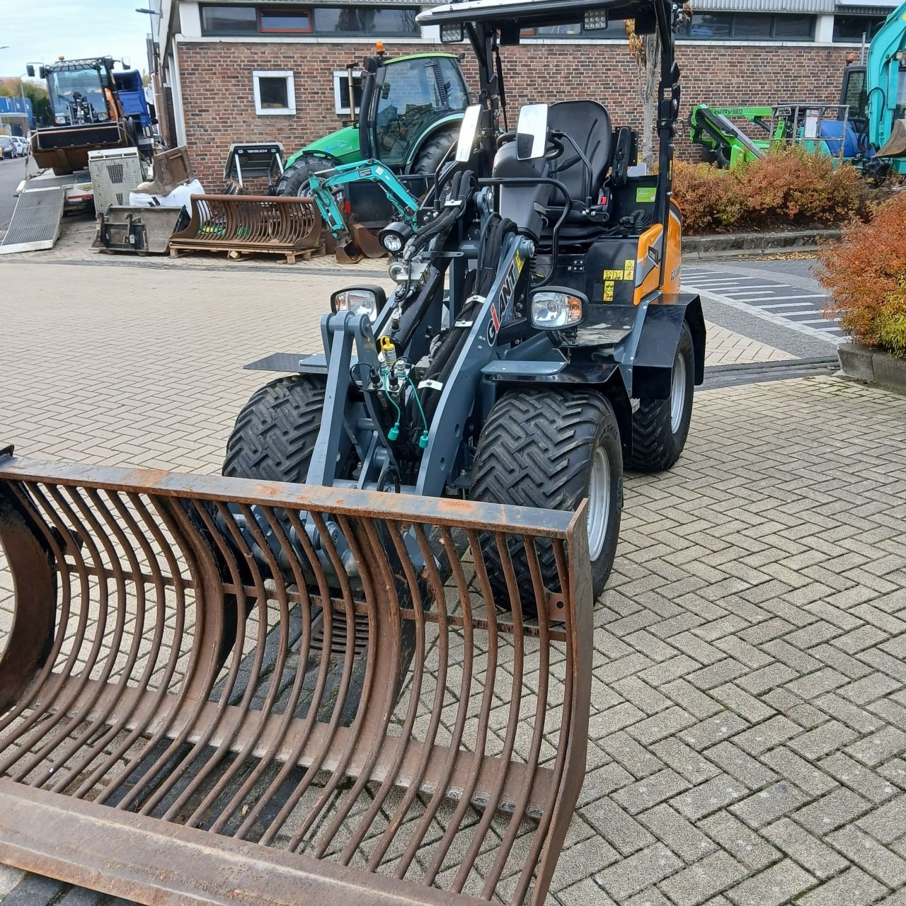 Kompaktlader of the type Sonstige Giant G2700HD Xtra Plus., Gebrauchtmaschine in Alblasserdam (Picture 4)