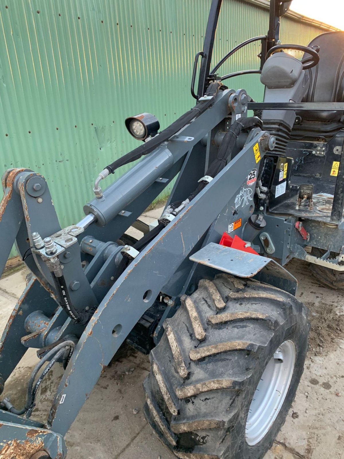 Kompaktlader des Typs Sonstige Giant G2700HD Xtra., Gebrauchtmaschine in Alblasserdam (Bild 4)