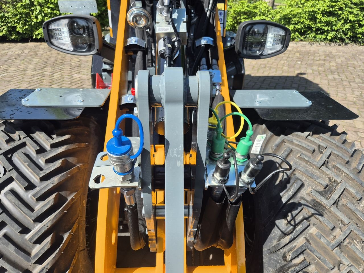 Kompaktlader of the type Sonstige Giant G2700HD, Neumaschine in Nijeveen (Picture 8)