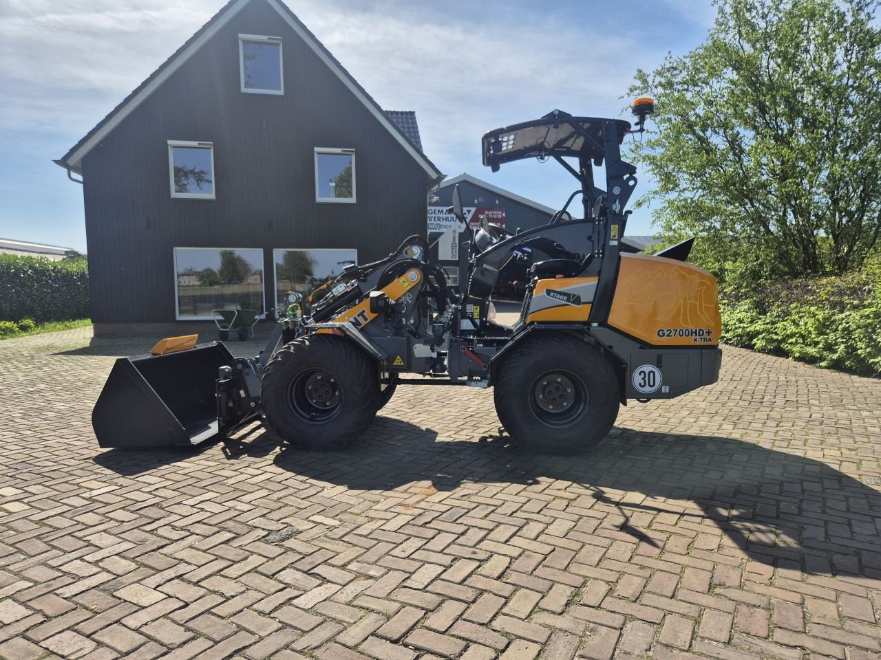 Kompaktlader of the type Sonstige Giant G2700HD, Neumaschine in Nijeveen (Picture 3)
