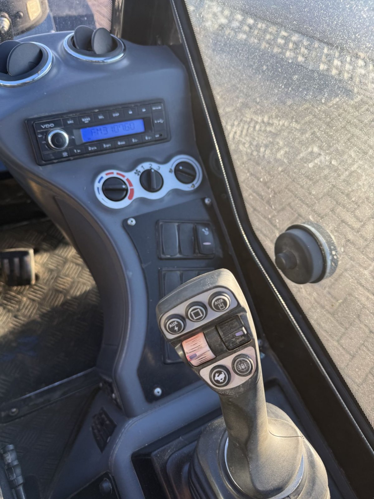 Kompaktlader typu Sonstige Giant G3500, Gebrauchtmaschine w Wadenoijen (Zdjęcie 4)