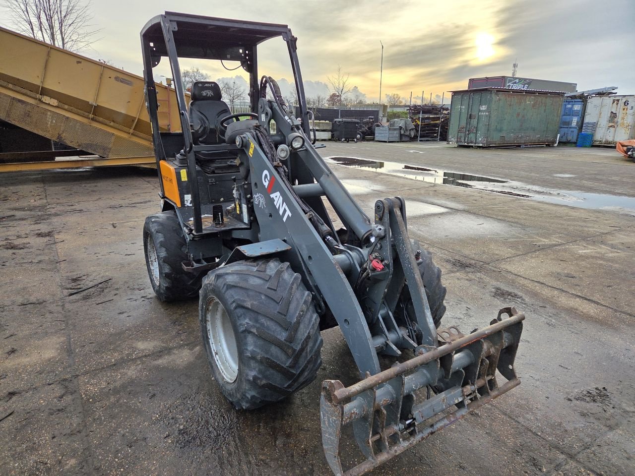 Kompaktlader des Typs Sonstige Giant V452T HD, Gebrauchtmaschine in Oirschot (Bild 9)