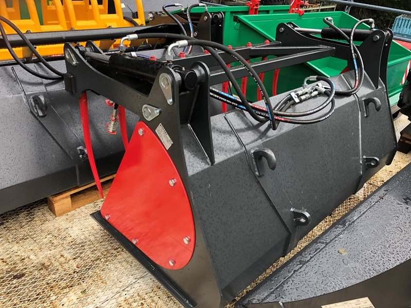 Kompaktlader of the type Sonstige Greifschaufel, Neumaschine in Helgisried (Picture 1)