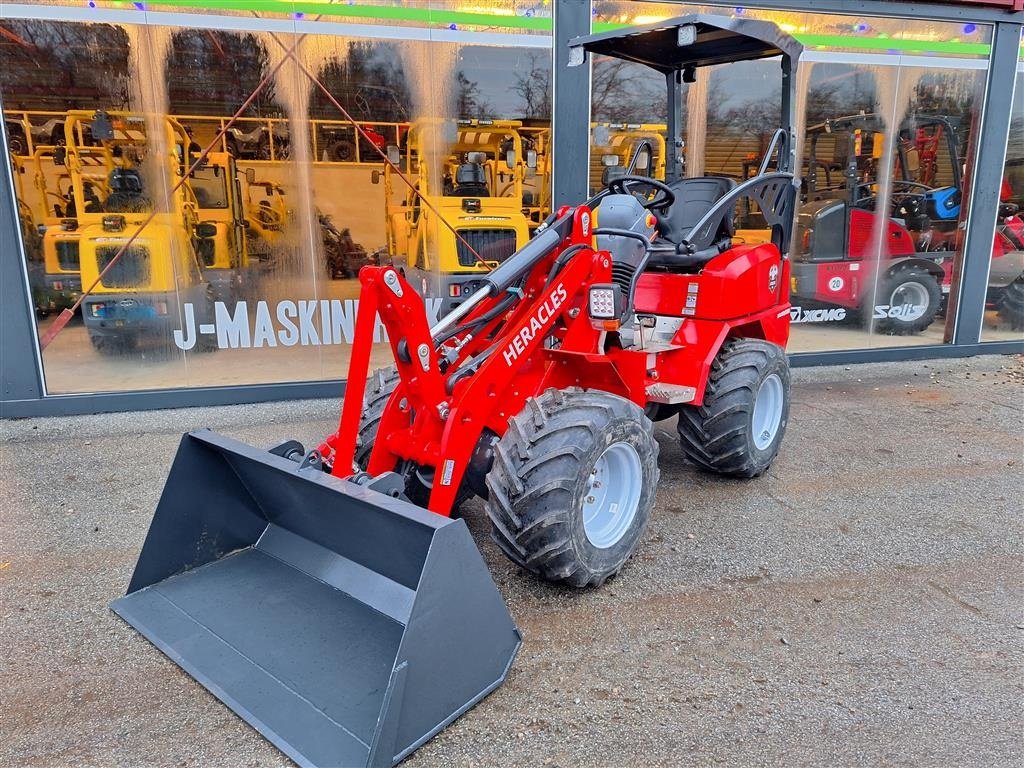 Kompaktlader of the type Sonstige H190  LØFTER 1500KG, Gebrauchtmaschine in Rødekro (Picture 4)