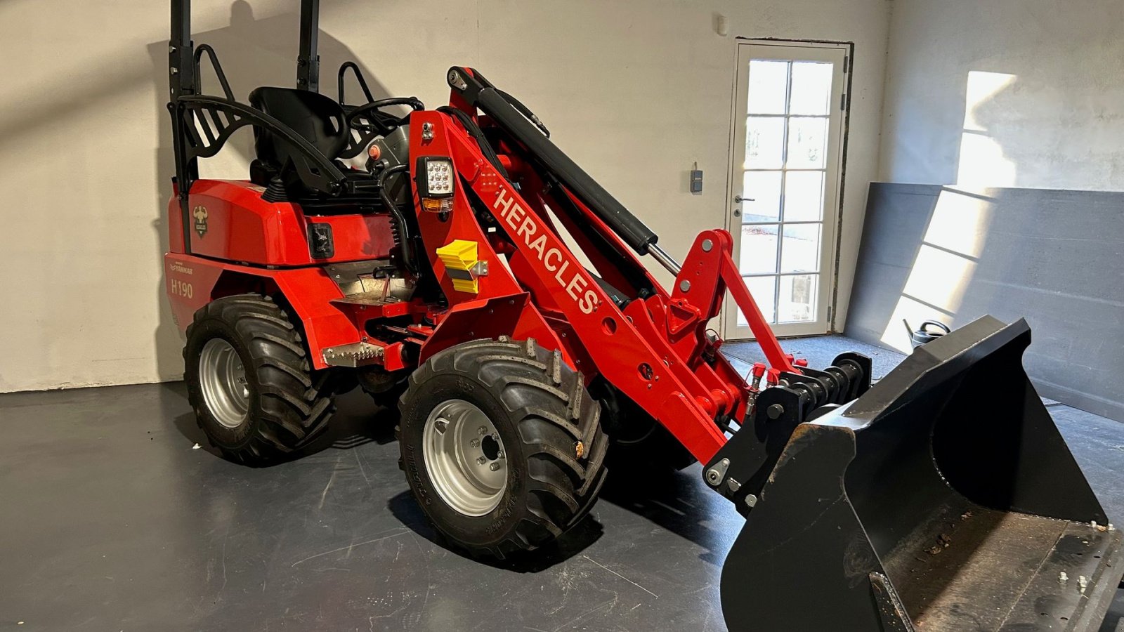 Kompaktlader des Typs Sonstige H190, Gebrauchtmaschine in Arden (Bild 1)