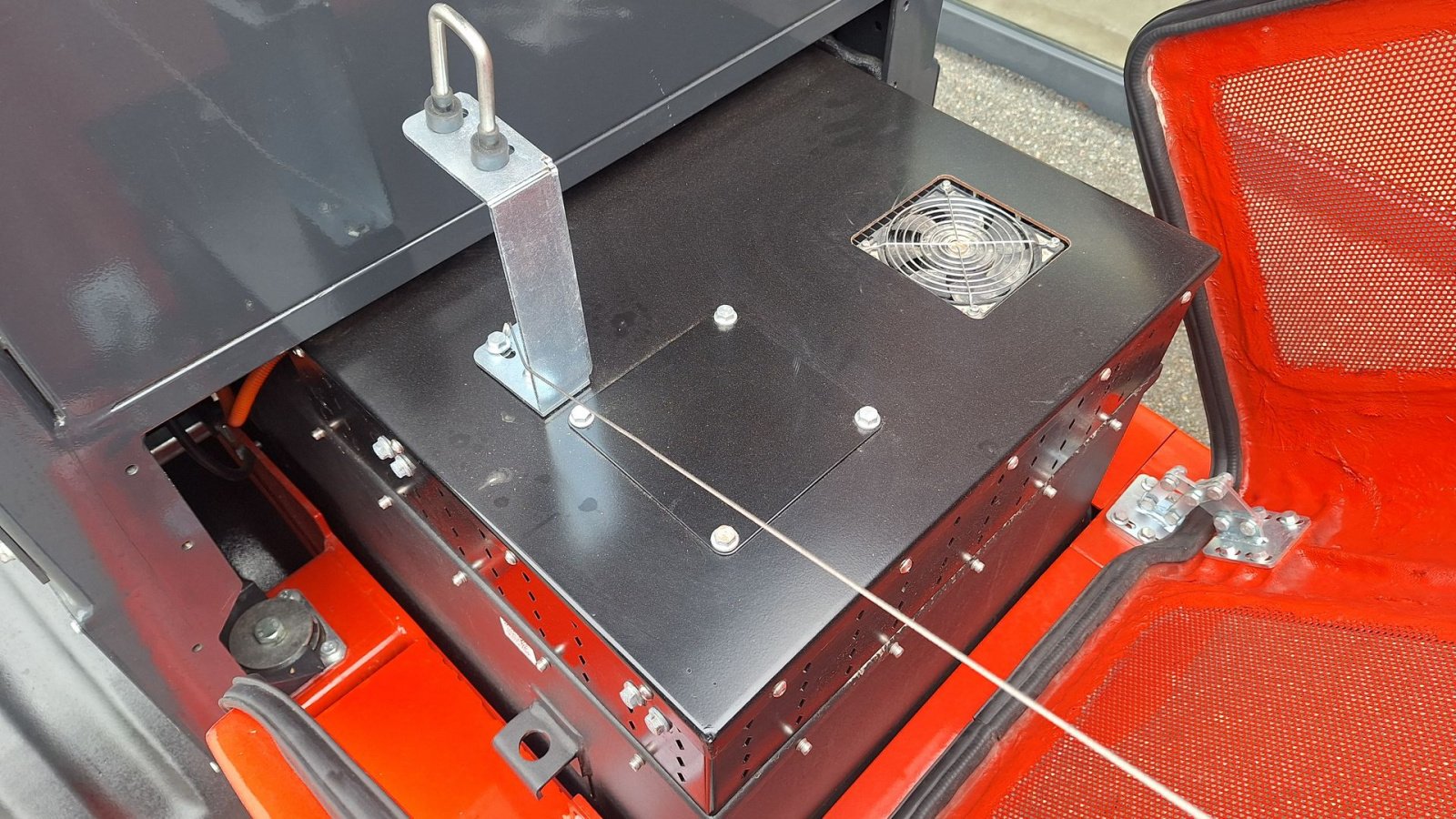 Kompaktlader typu Sonstige H200  ELECTRIC ELEKTRISK, Gebrauchtmaschine w Rødekro (Zdjęcie 14)