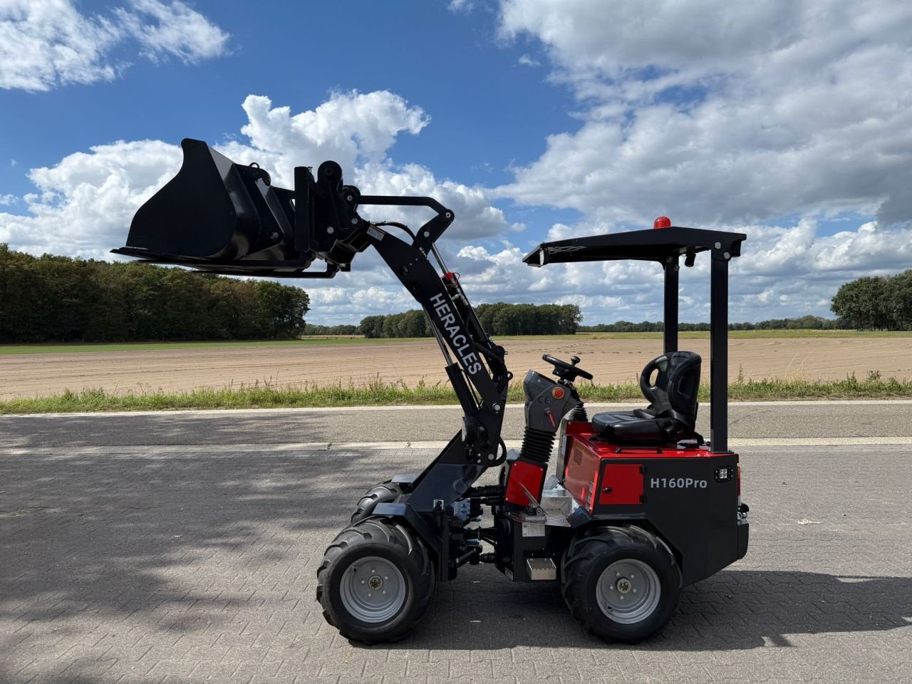 Kompaktlader of the type Sonstige Heracles H160 Pro, Neumaschine in Breda (Picture 5)