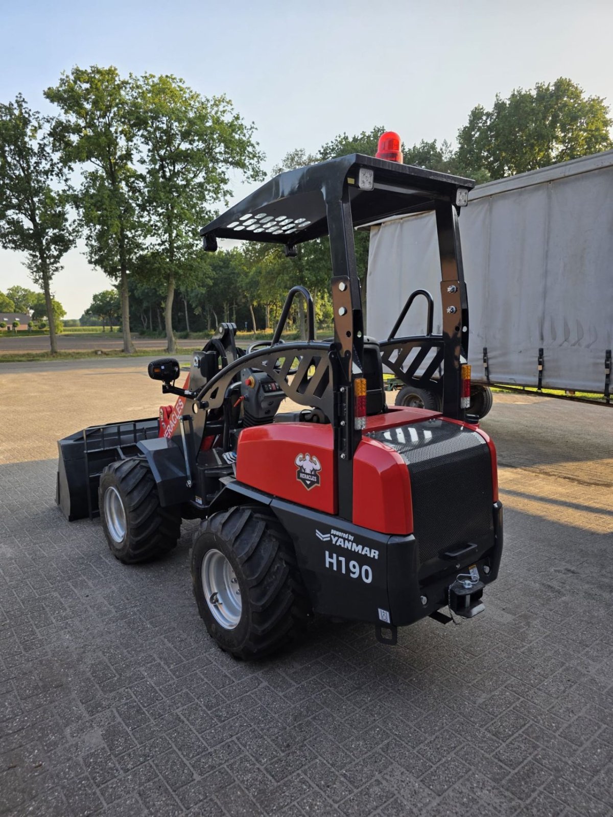 Kompaktlader des Typs Sonstige Heracles H190 Pro, Neumaschine in Breda (Bild 4)