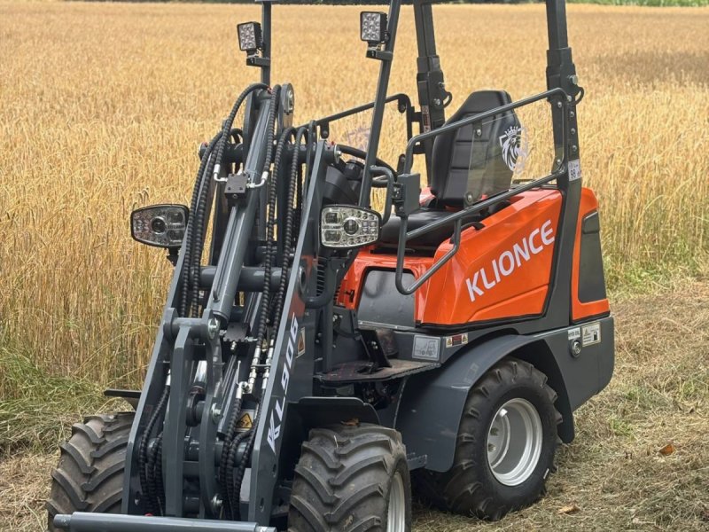 Kompaktlader del tipo Sonstige Klionce KL906A, Neumaschine In Erica (Immagine 1)