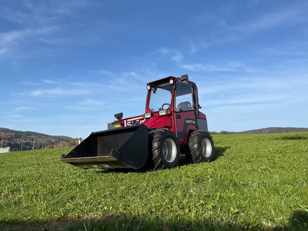 Kompaktlader des Typs Sonstige MCT 1425, Neumaschine in Le Locle (Bild 7)