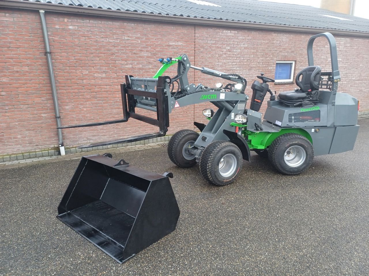 Kompaktlader of the type Sonstige Minishovel WCM -L1812 Kubota -L1812, Gebrauchtmaschine in Stroe (Gld) (Picture 1)