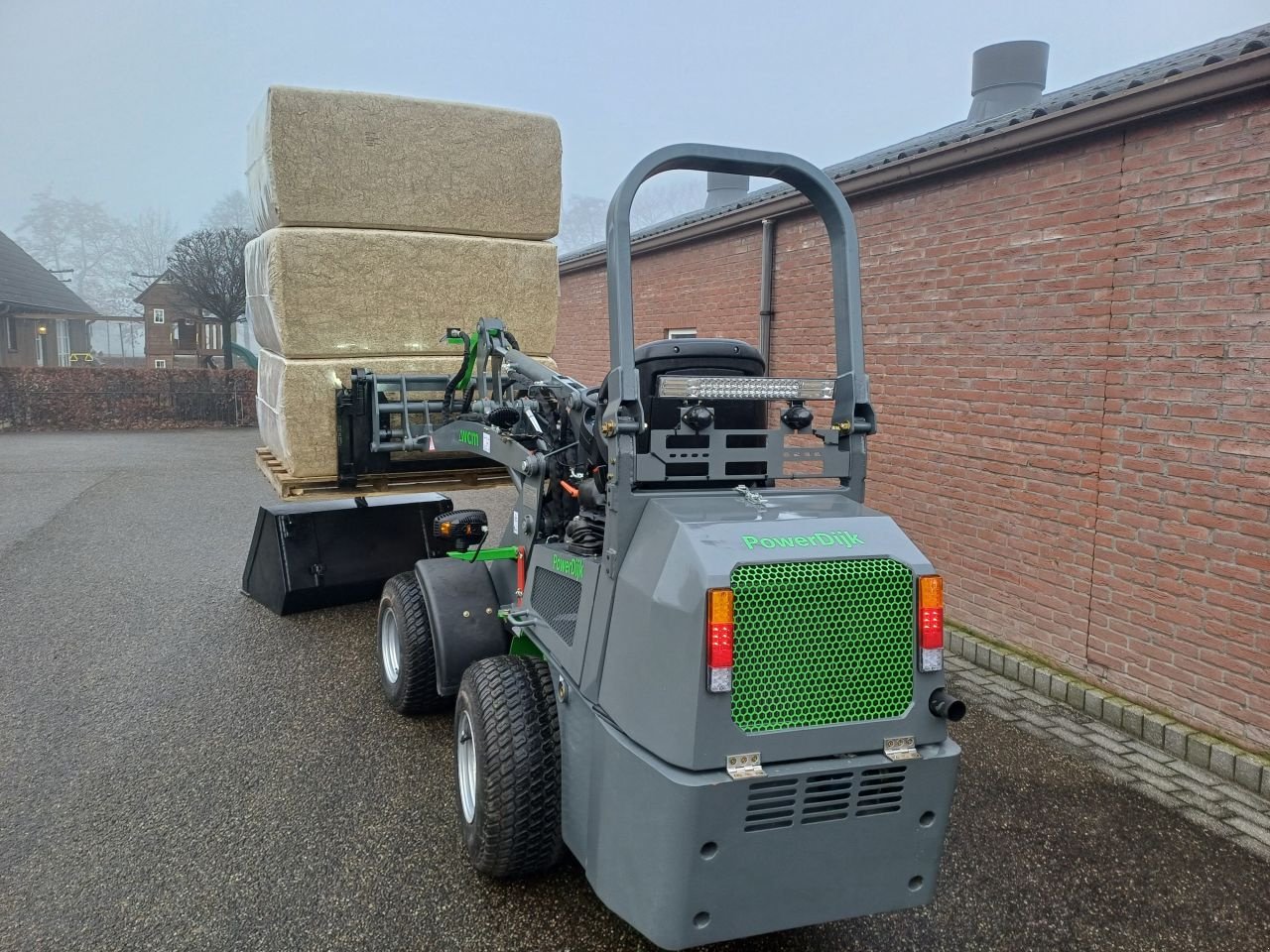 Kompaktlader of the type Sonstige Minishovel WCM -L1812 Kubota -L1812, Gebrauchtmaschine in Stroe (Gld) (Picture 4)