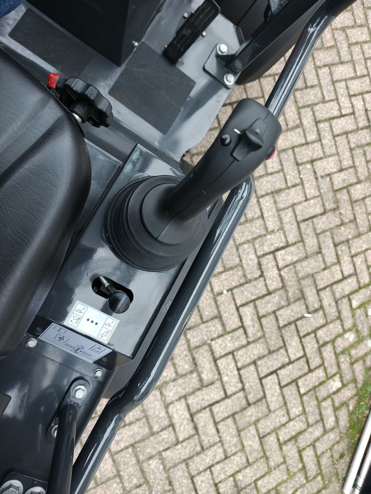 Kompaktlader des Typs Sonstige Panther W25, Neumaschine in Wintelre (Bild 8)