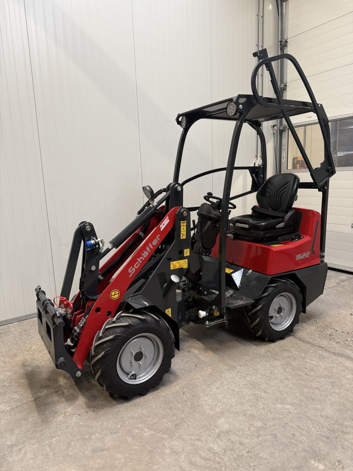 Kompaktlader типа Sonstige Sch&auml;ffer 1622, Gebrauchtmaschine в Wadenoijen (Фотография 1)